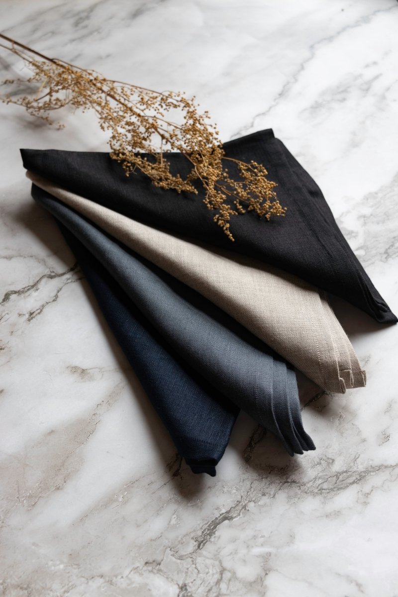 31 Chapel Lane Irish Linen Napkin Set in Onyx Black - Thatch Goods