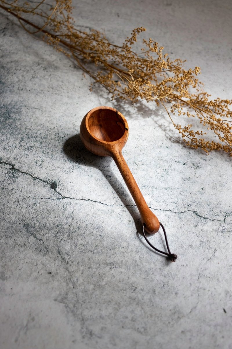 Eoghan Leadbetter Coffee Scoop in Spalted Irish Beech - Thatch Goods